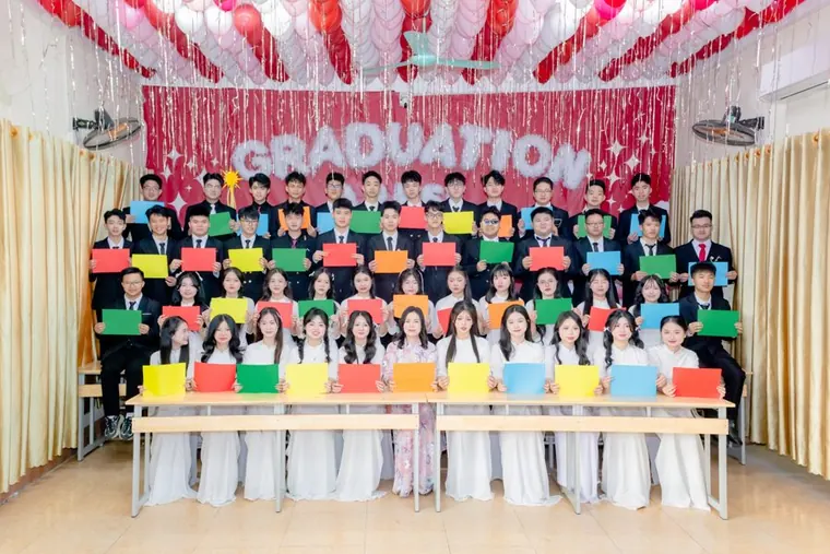 Ảnh kỷ yếu Kana Productions