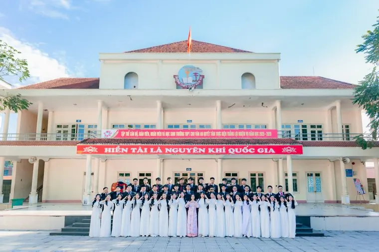 Ảnh kỷ yếu Kana Productions